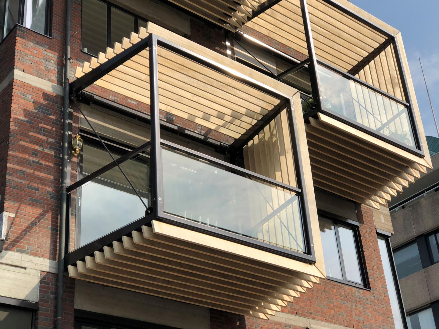 Balkon van FBA State