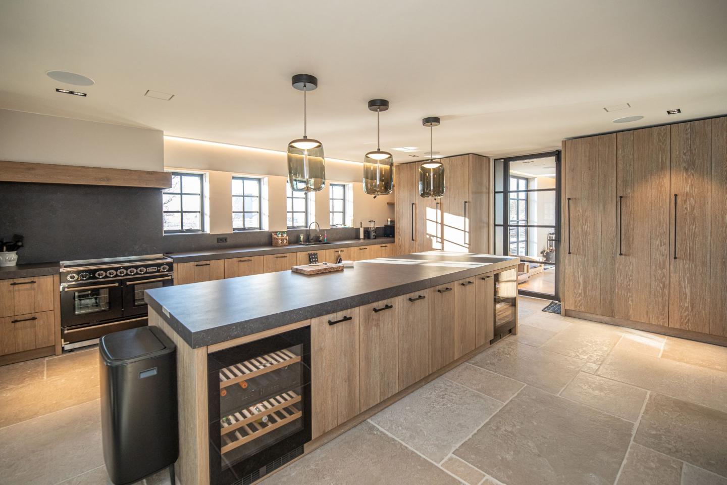 Landelijke keuken in woonboerderij