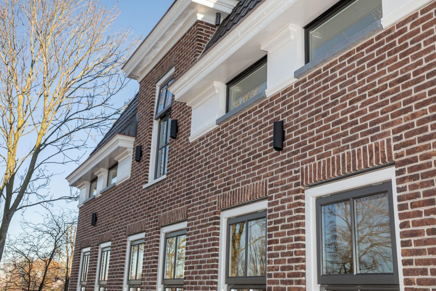 Voorgevel van woonboerderij
