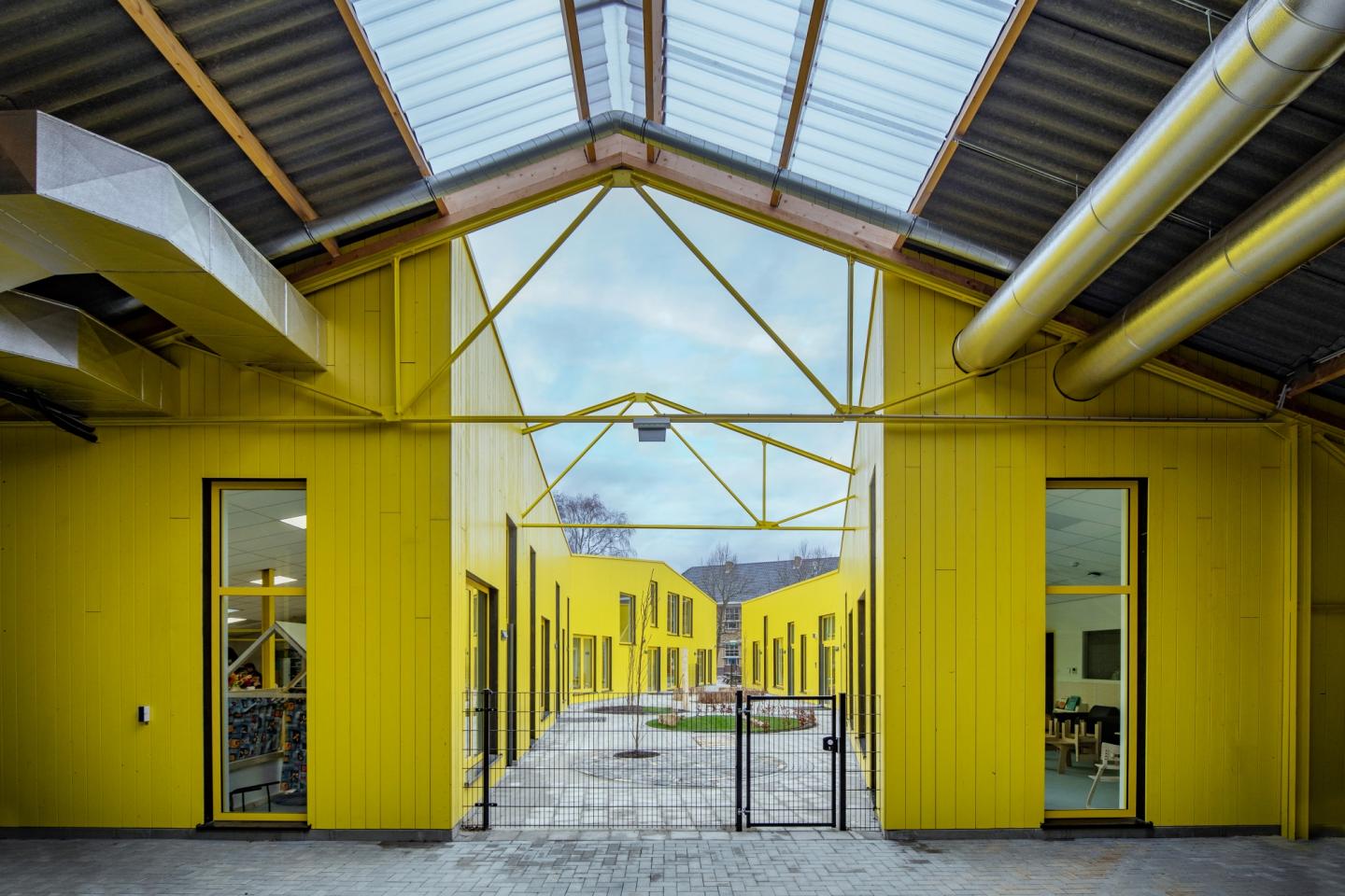 Buitenzijde kindcentrum Transvaalstraat Leeuwarden